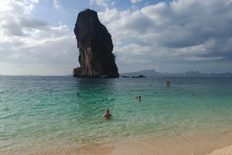 Tour des 4 iles 6 aonang-4islands-001