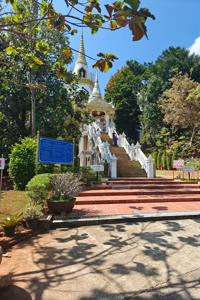 laem-sak-wat-mahathat-002