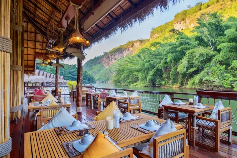 La Thaïlande au fil de l'eau 33 floating-house-river-kwai-03