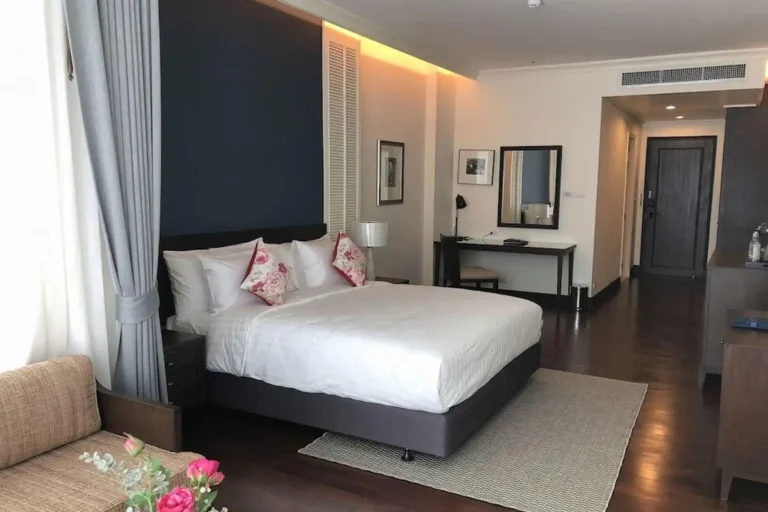 La Thaïlande au fil de l'eau 19 rose-residence-01