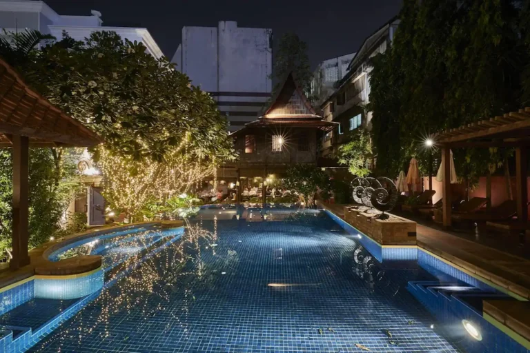 La Thaïlande au fil de l'eau 18 rose-residence-08
