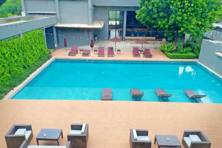 La Thaïlande au fil de l'eau 50 vismaya-suvarnabhumi-02